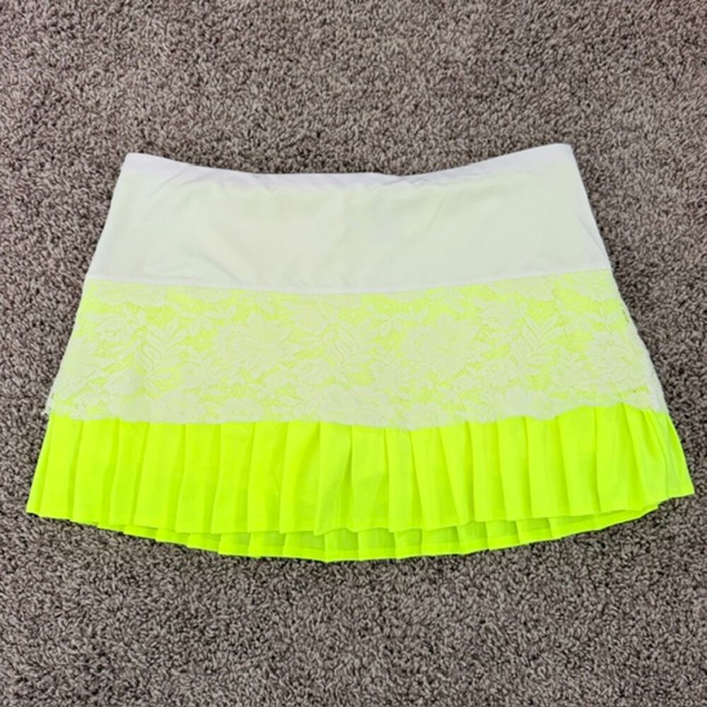 Lucky in Love Skort Neon Yellow & White Pleat at Hem Tennis Women's Large